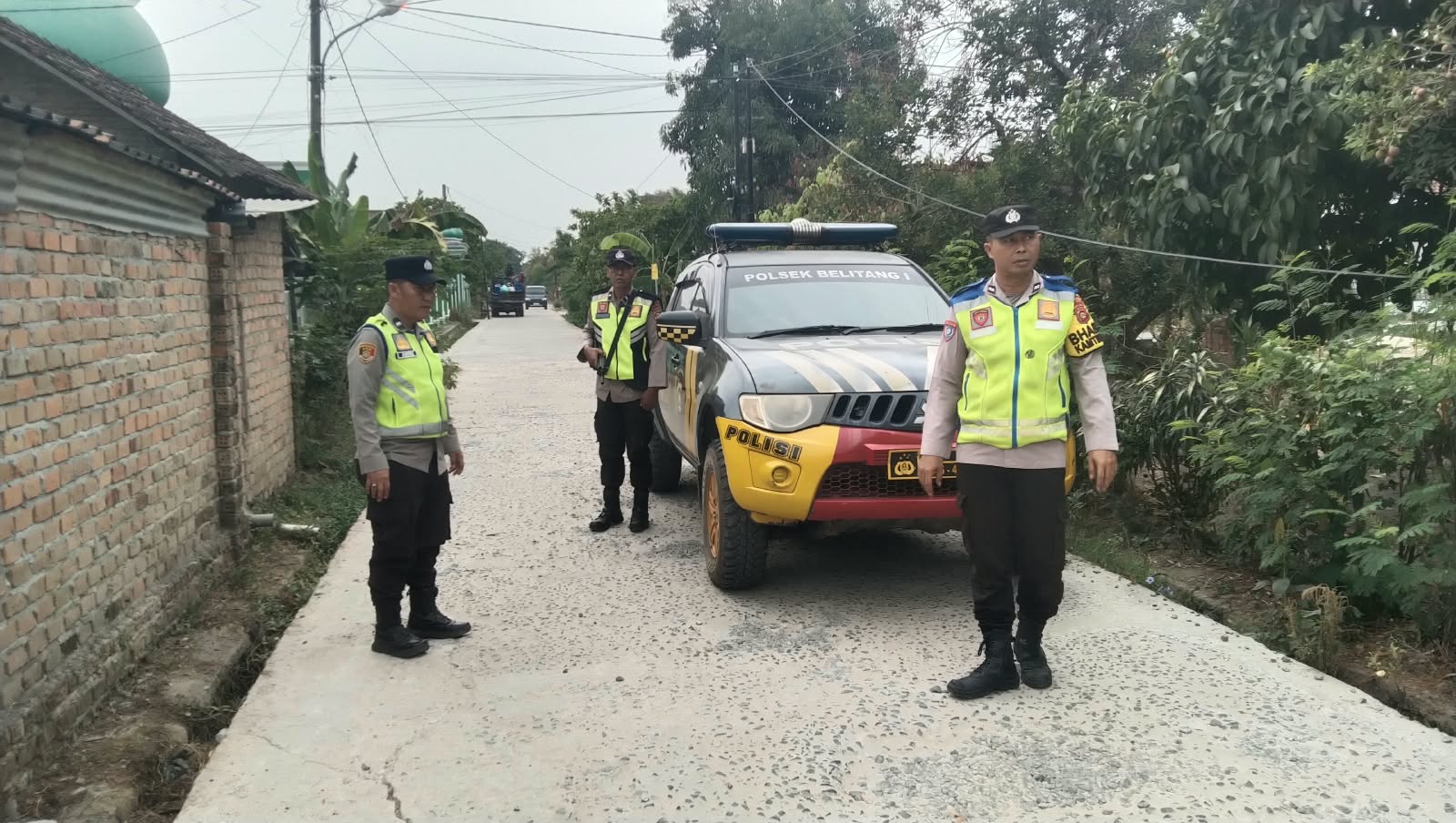 Personel Polsek Belitang I upayakan keamanan wilayah melalui KRYD 