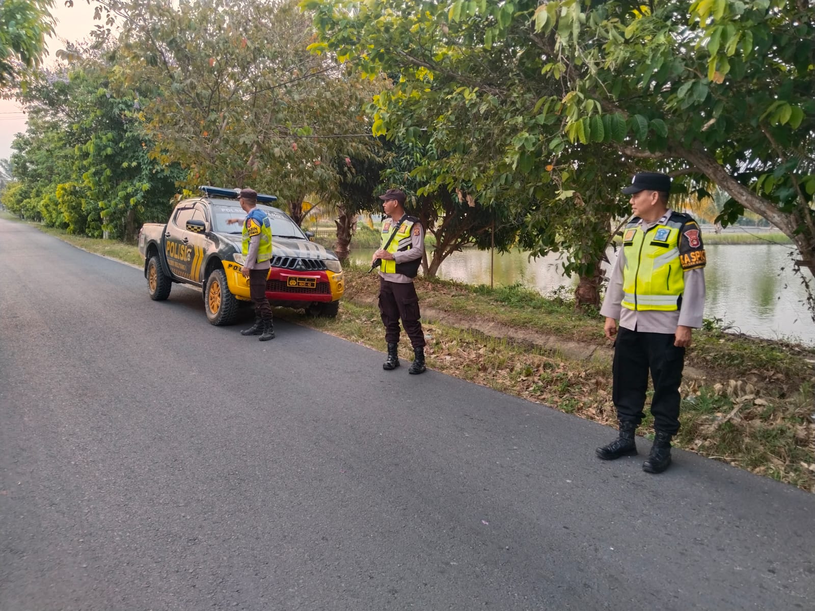 Antisipasi 3C dan Balap Liar, Polsek Belitang I Gelar Patroli KRYD Sore di Tiga Desa