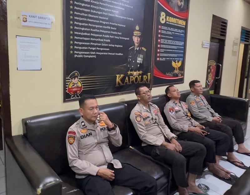 Perkuat Cooling System, Polsek Belitang I Gelar Nobar Piala Dunia 2026 Bersama Tokoh dan Warga Masyarakat