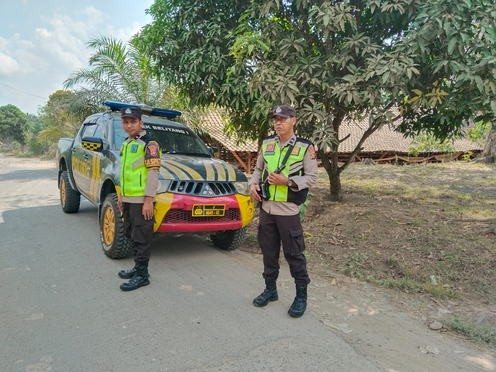 Gelar KRYD Siang Hari, Polsek Belitang I Jaga Kamtibmas dan Cek Potensi Kebencanaan di 4 Desa