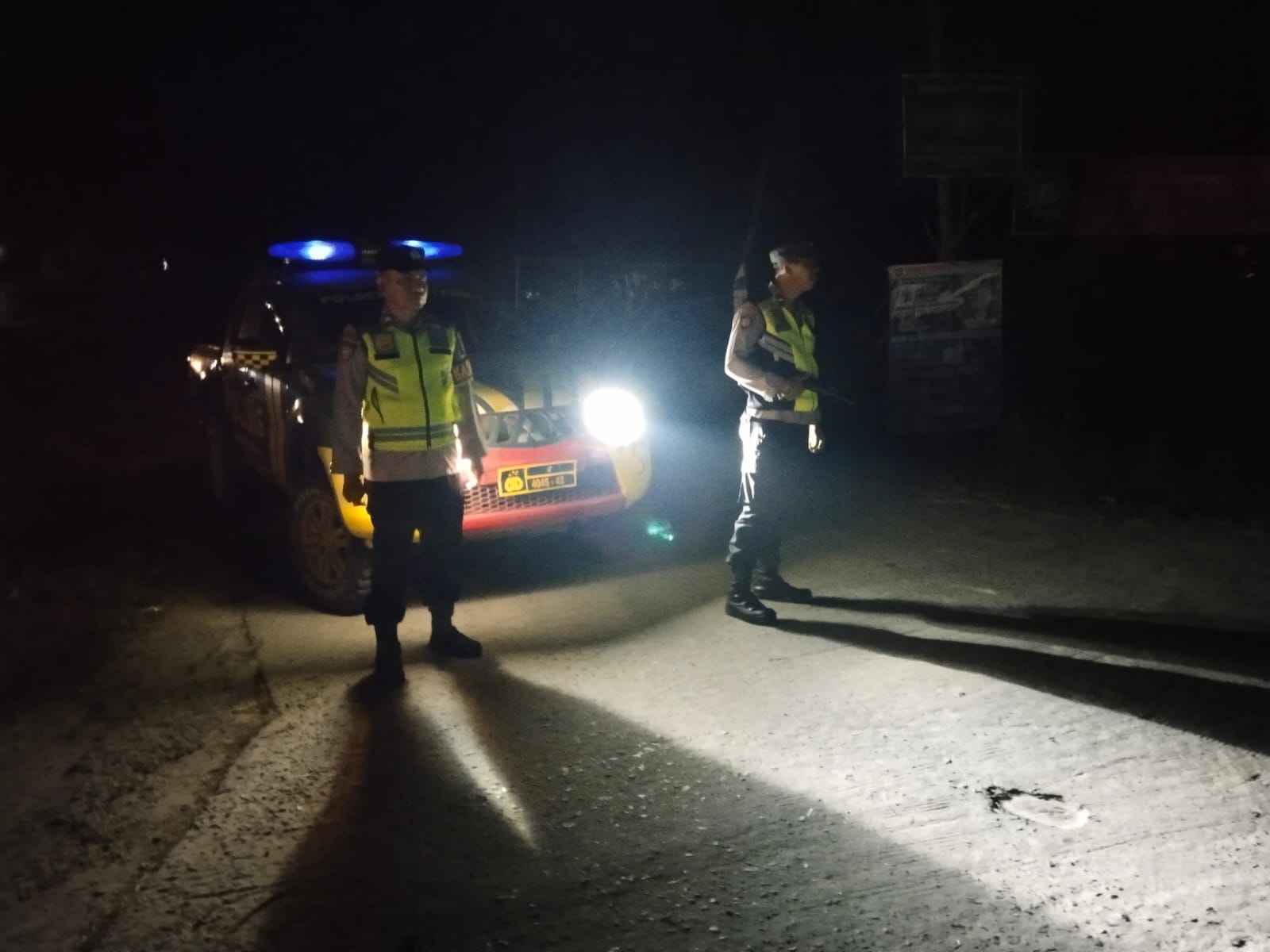 Jaga Kondusivitas Malam Hari, Polsek Belitang I Gelar KRYD di Empat Desa Rawan