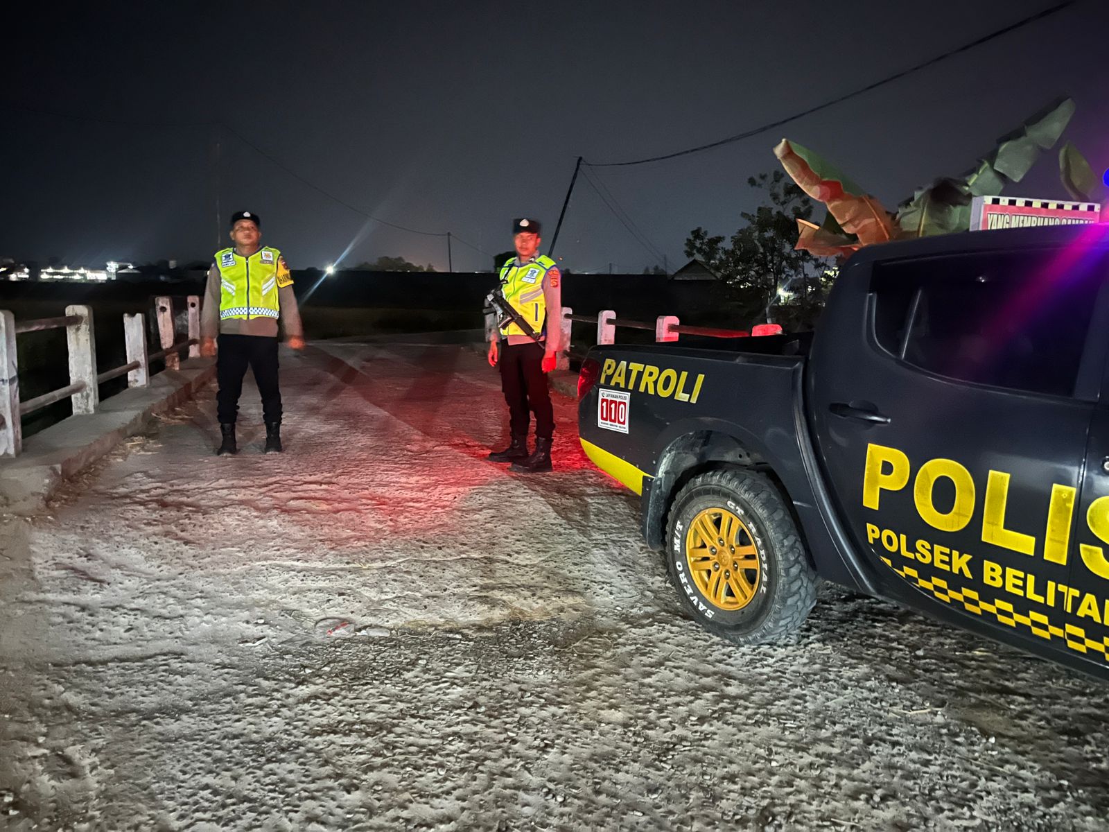 Jaga Kekhusyukan Subuh, Polsek Belitang I Gelar Patroli KRYD Cegah Kejahatan Jalanan